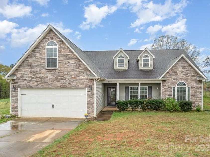 2408 Joes Lake Road, Shelby, NC 28152.  MLS# CAR4243554, YatesRealty ID 8999. 