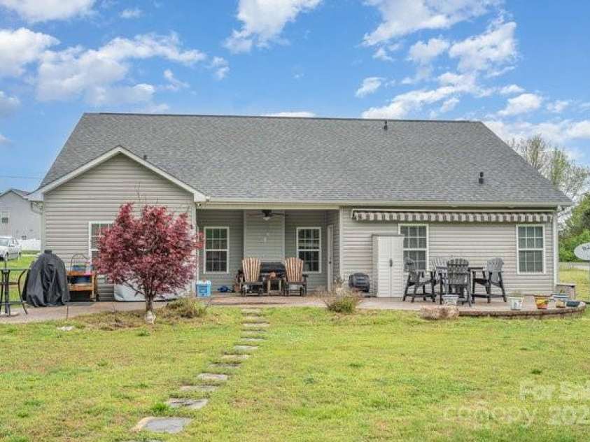 2408 Joes Lake Road, Shelby, NC 28152.  MLS# CAR4243554, YatesRealty ID 8999. 