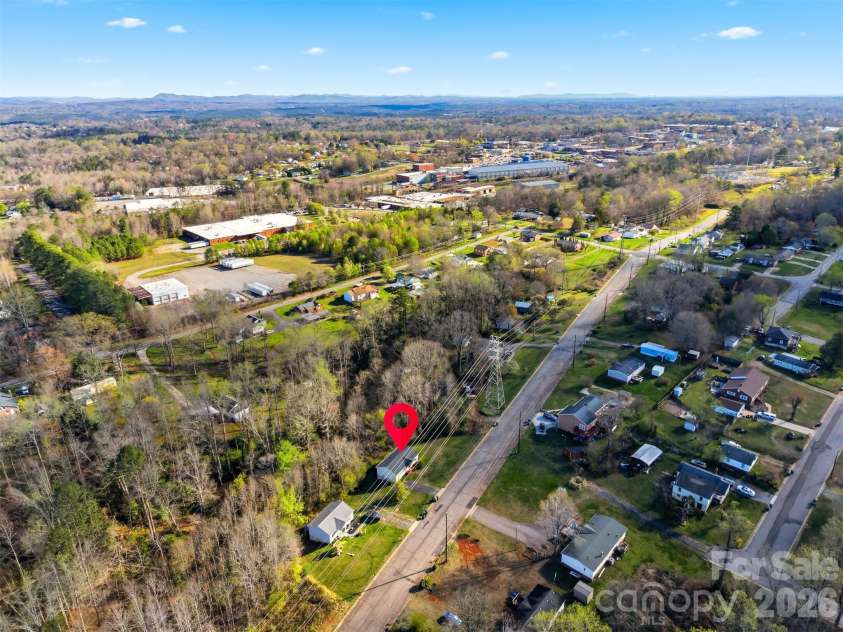 828 Cline Avenue, Valdese, NC 28690.  MLS# CAR4358785, YatesRealty ID 8999. 