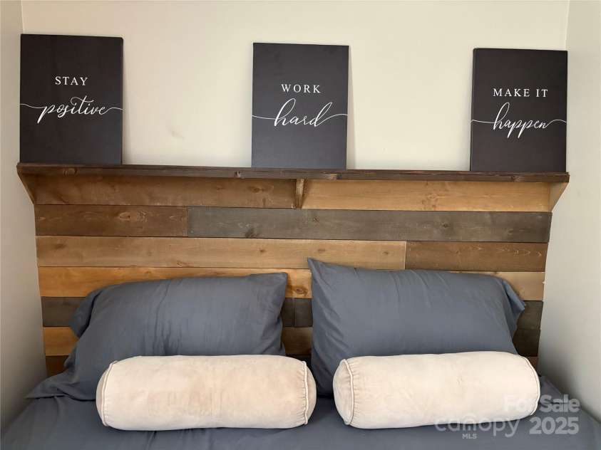 162 Dogwood Circle, New London, NC 28127.  MLS# CAR4300396, YatesRealty ID 9. 