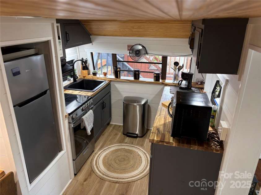 162 Dogwood Circle, New London, NC 28127.  MLS# CAR4300396, YatesRealty ID 9. 