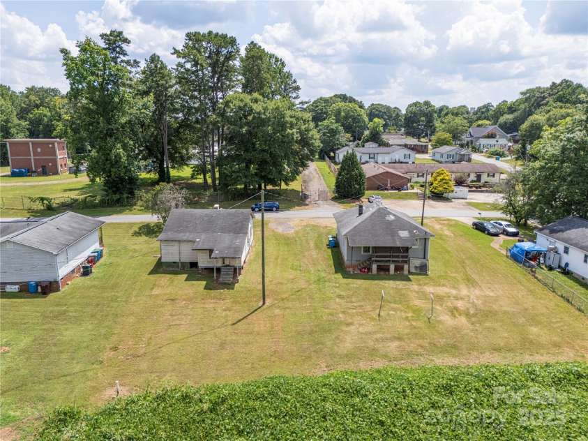 204 13th Street, Belmont, NC 28012.  MLS# CAR4257647, YatesRealty ID 9. 