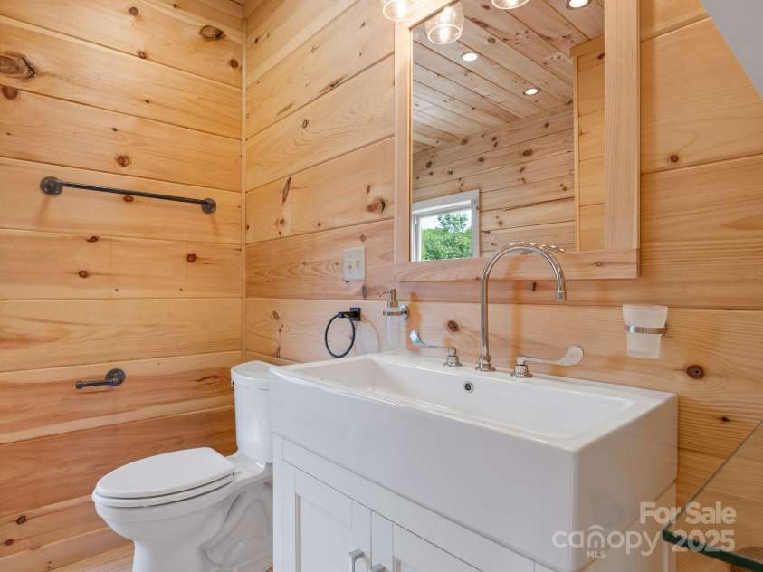 185 Robinson Acres Lane, Rutherfordton, NC 28139.  MLS# CAR4305665, YatesRealty ID 90. 