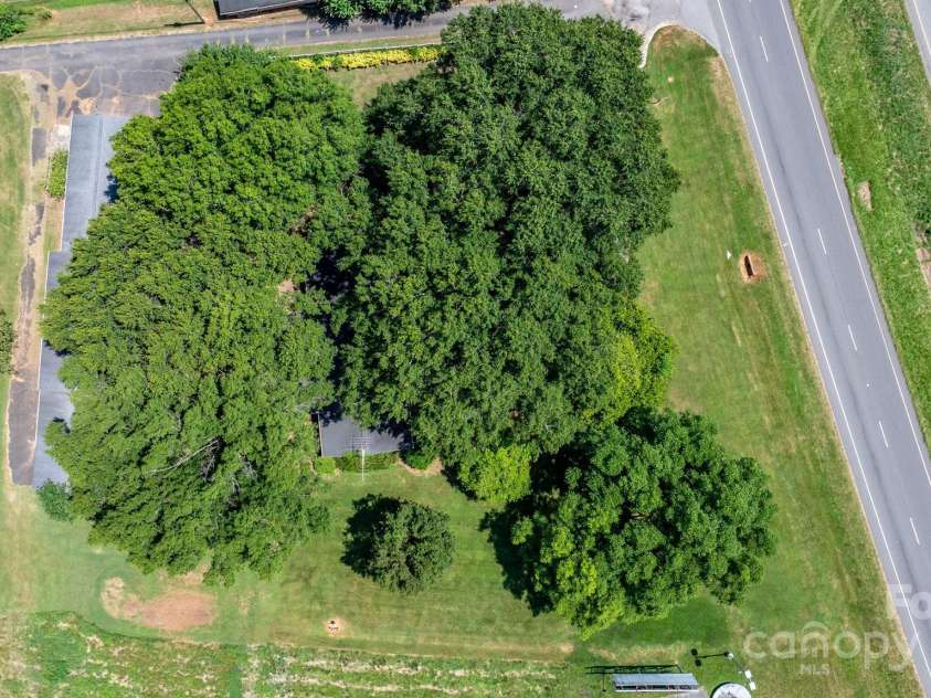 4002 Hickory Boulevard, Granite Falls, NC 28630.  MLS# CAR4265379, YatesRealty ID 900. 