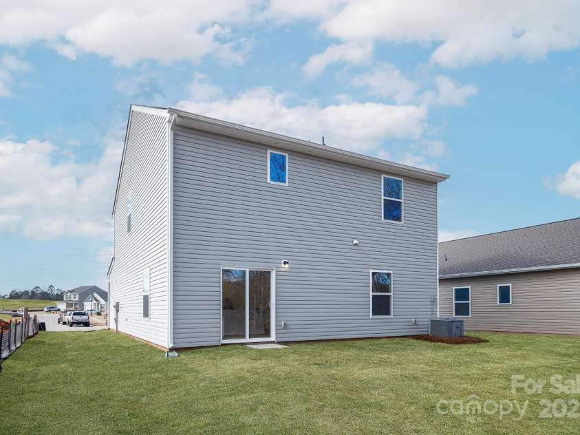 3422 Saddlebred Drive, Gastonia, NC 28052.  MLS# CAR4226162, YatesRealty ID 9000. 