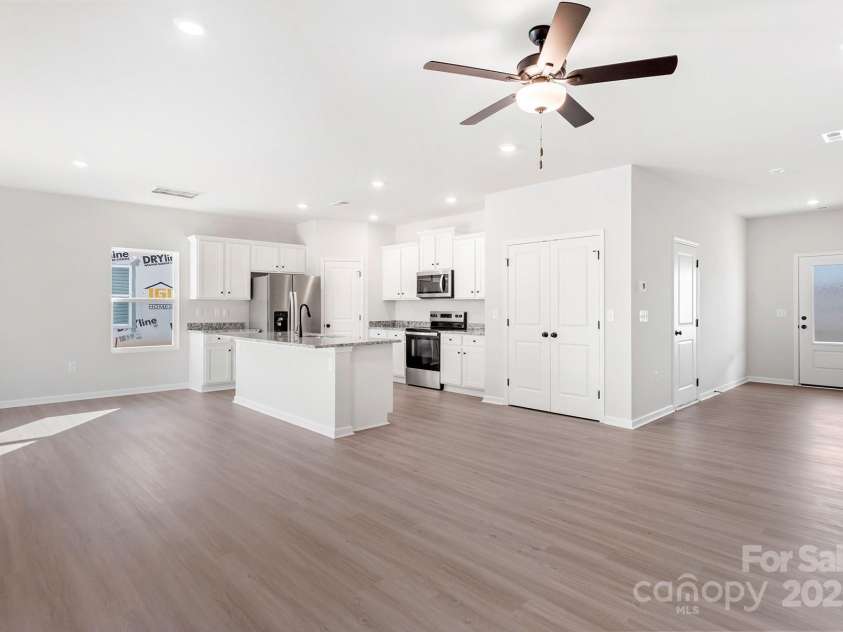 3422 Saddlebred Drive, Gastonia, NC 28052.  MLS# CAR4226162, YatesRealty ID 9000. 