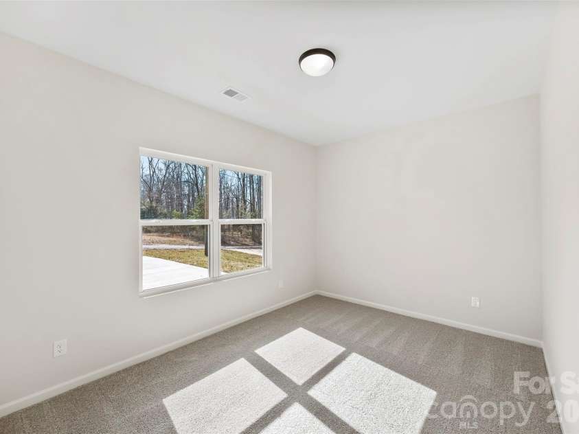 398 Brice Street, Kings Mountain, NC 28086.  MLS# CAR4345960, YatesRealty ID 9000. 
