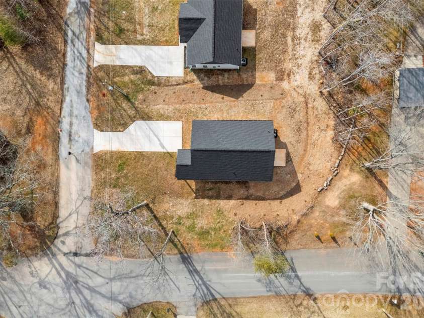398 Brice Street, Kings Mountain, NC 28086.  MLS# CAR4345960, YatesRealty ID 9000. 