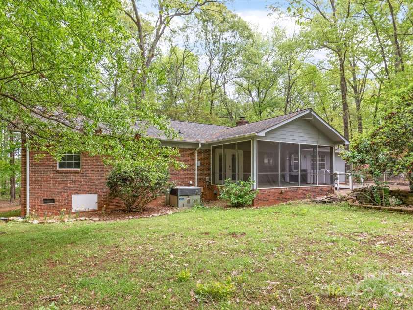 111 Pine Grove Church Road, Concord, NC 28025.  MLS# CAR4245554, YatesRealty ID 9001. 