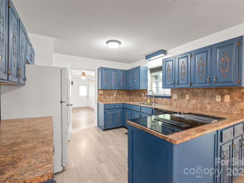 111 Pine Grove Church Road, Concord, NC 28025.  MLS# CAR4245554, YatesRealty ID 9001. 