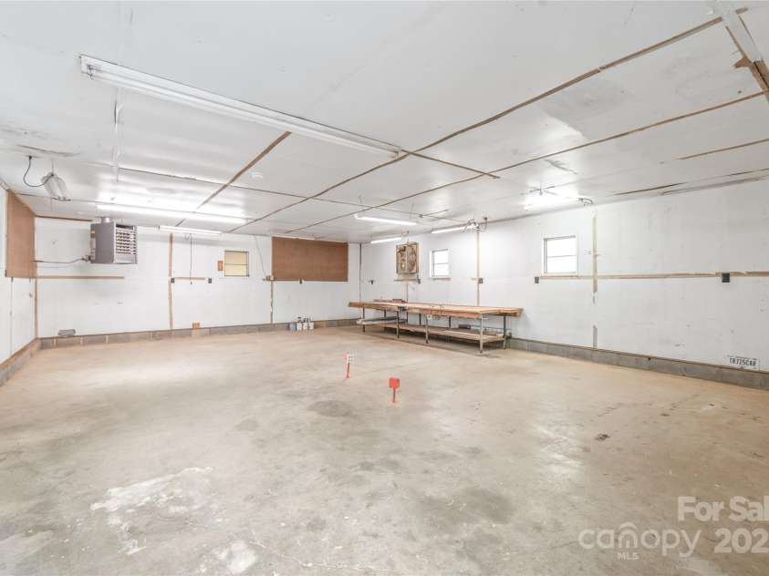 111 Pine Grove Church Road, Concord, NC 28025.  MLS# CAR4245554, YatesRealty ID 9001. Circular driveway - perfect for any and all vehicles