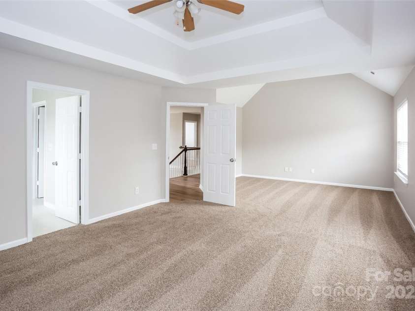 240 Bluffton Road, Mooresville, NC 28115.  MLS# CAR4242501, YatesRealty ID 9003. 