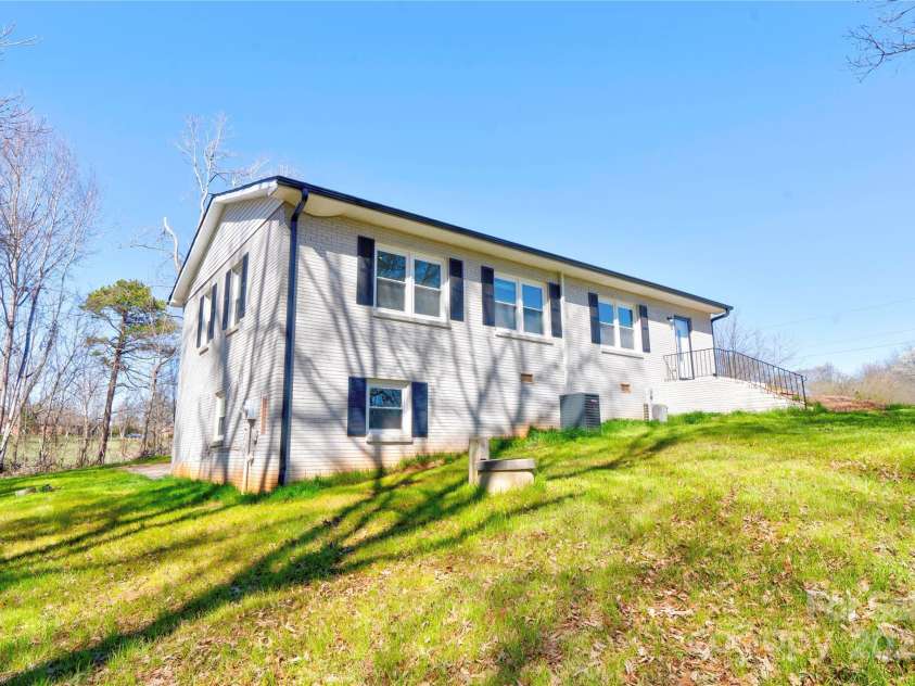 108 Spiral Lane, Shelby, NC 28152.  MLS# CAR4231085, YatesRealty ID 9004. Back Left