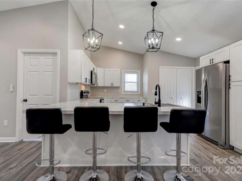 108 Spiral Lane, Shelby, NC 28152.  MLS# CAR4231085, YatesRealty ID 9004. Kitchen