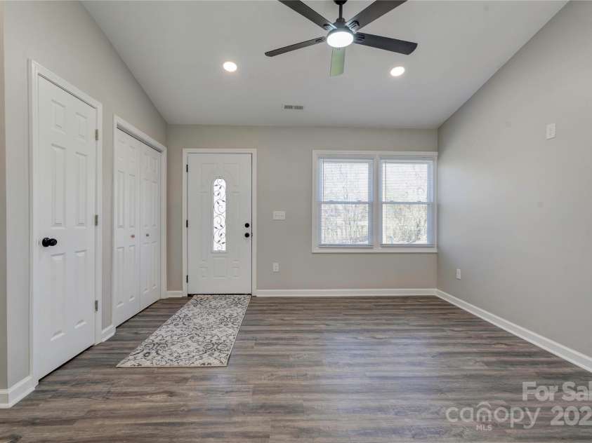 108 Spiral Lane, Shelby, NC 28152.  MLS# CAR4231085, YatesRealty ID 9004. Living Room