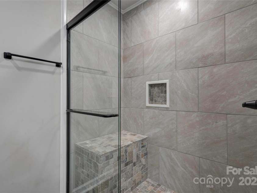 108 Spiral Lane, Shelby, NC 28152.  MLS# CAR4231085, YatesRealty ID 9004. Primary Bathroom