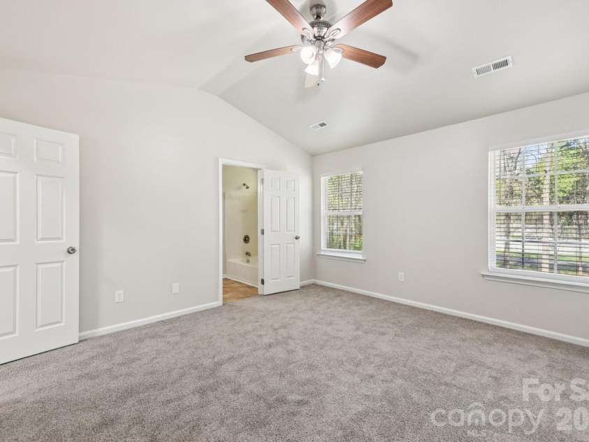 14518 Arbor Ridge Drive, Charlotte, NC 28273.  MLS# CAR4365016, YatesRealty ID 9006. 