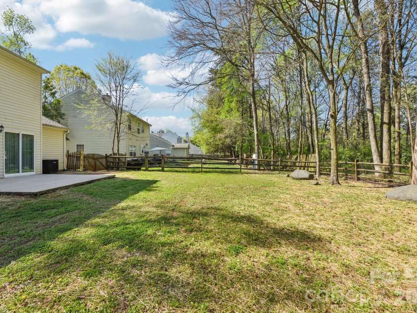 14518 Arbor Ridge Drive, Charlotte, NC 28273.  MLS# CAR4365016, YatesRealty ID 9006. 