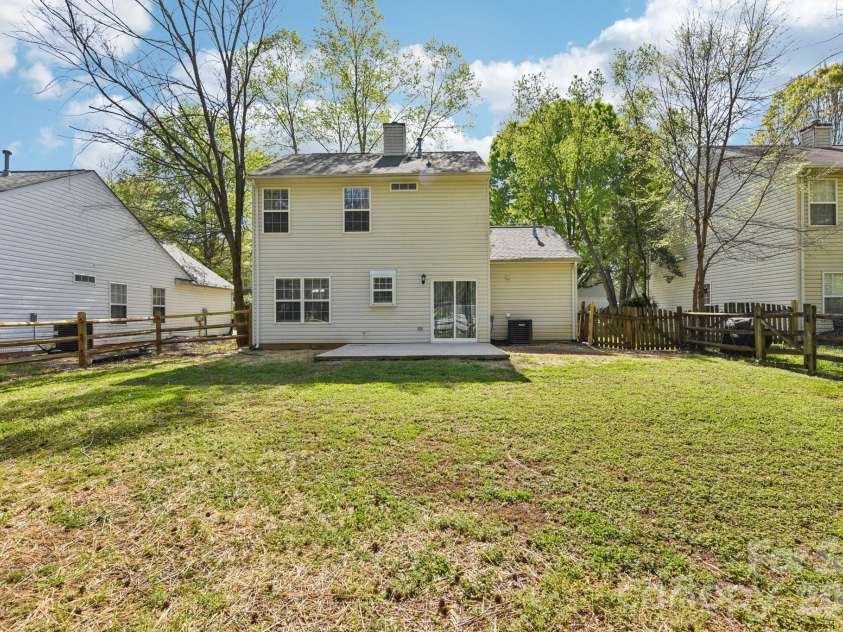 14518 Arbor Ridge Drive, Charlotte, NC 28273.  MLS# CAR4365016, YatesRealty ID 9006. 