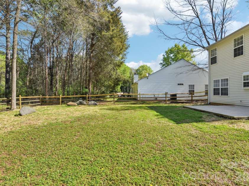 14518 Arbor Ridge Drive, Charlotte, NC 28273.  MLS# CAR4365016, YatesRealty ID 9006. 