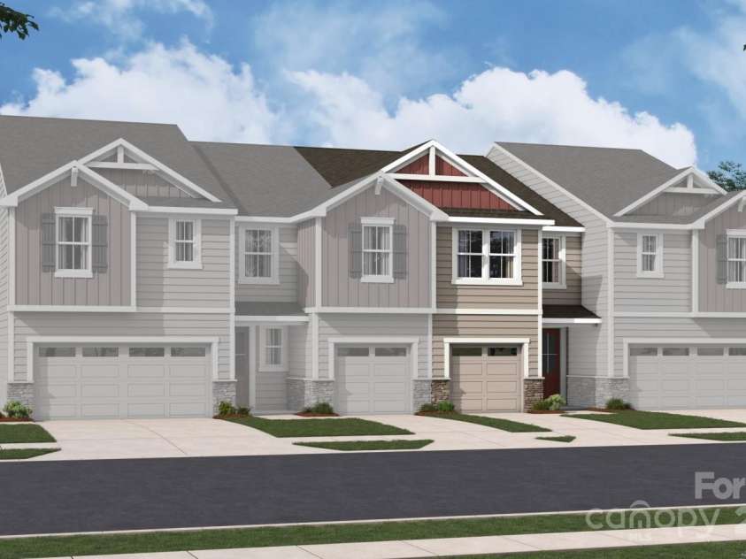 2017 Vinyasa Lane, Charlotte, NC 28215.  MLS# CAR4250560, YatesRealty ID 9007. 