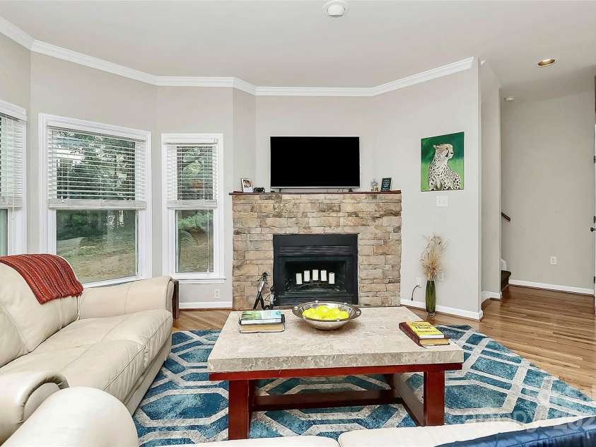 313 Clarkson Street, Charlotte, NC 28202.  MLS# CAR4250188, YatesRealty ID 9008. 