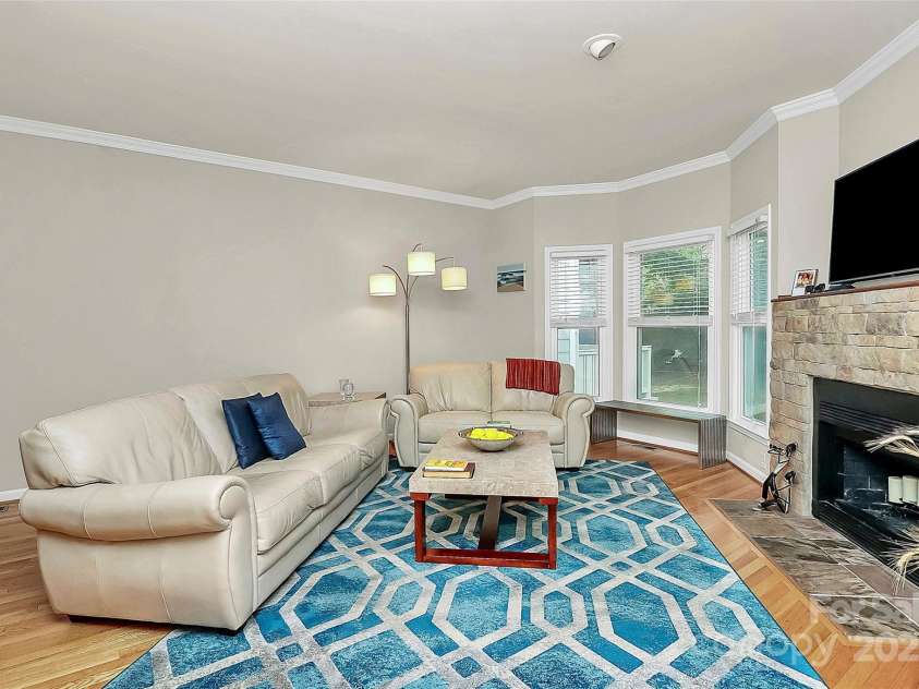 313 Clarkson Street, Charlotte, NC 28202.  MLS# CAR4250188, YatesRealty ID 9008. 