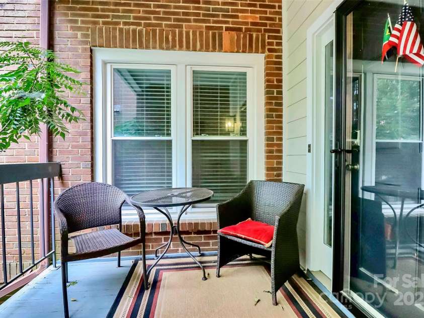 313 Clarkson Street, Charlotte, NC 28202.  MLS# CAR4250188, YatesRealty ID 9008. 