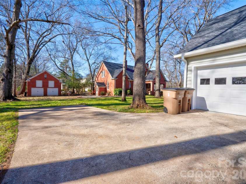 927 Elizabeth Road, Shelby, NC 28150.  MLS# CAR4335876, YatesRealty ID 9008. 
