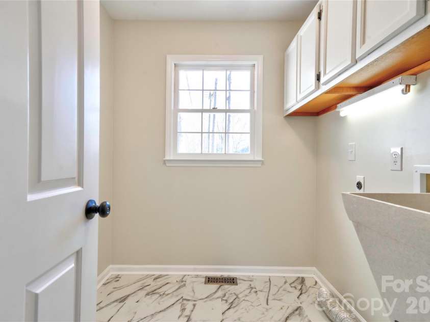 927 Elizabeth Road, Shelby, NC 28150.  MLS# CAR4335876, YatesRealty ID 9008. 