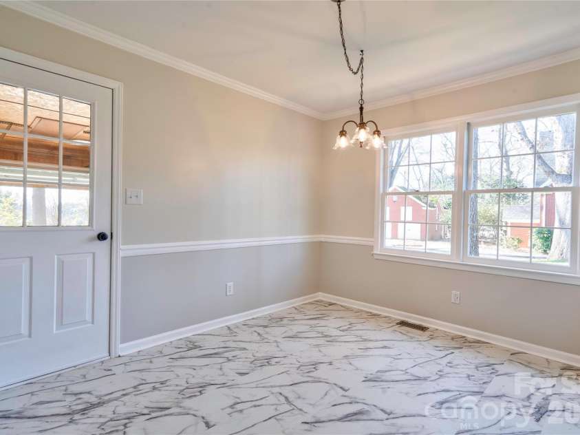 927 Elizabeth Road, Shelby, NC 28150.  MLS# CAR4335876, YatesRealty ID 9008. 