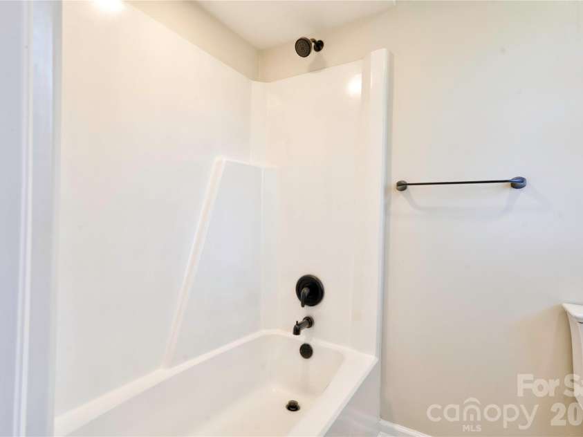 927 Elizabeth Road, Shelby, NC 28150.  MLS# CAR4335876, YatesRealty ID 9008. 
