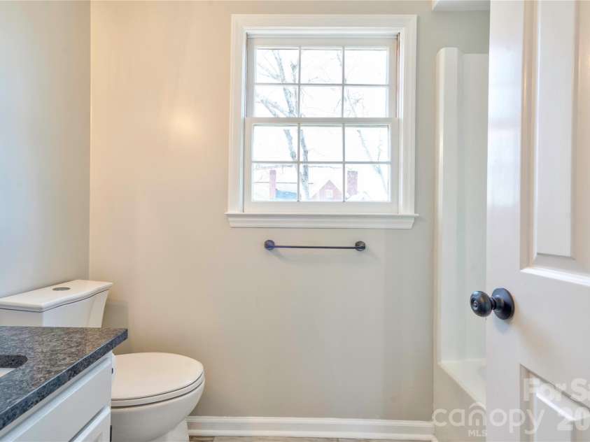 927 Elizabeth Road, Shelby, NC 28150.  MLS# CAR4335876, YatesRealty ID 9008. 