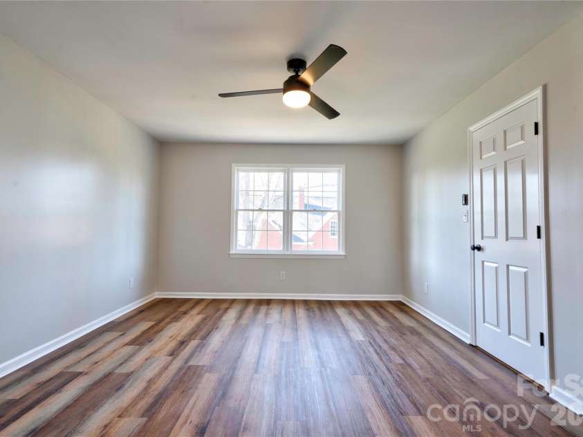 927 Elizabeth Road, Shelby, NC 28150.  MLS# CAR4335876, YatesRealty ID 9008. 