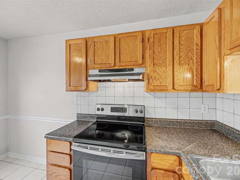 1444 Riverwood Court, Rock Hill, SC 29732.  MLS# CAR4347569, YatesRealty ID 9009. 