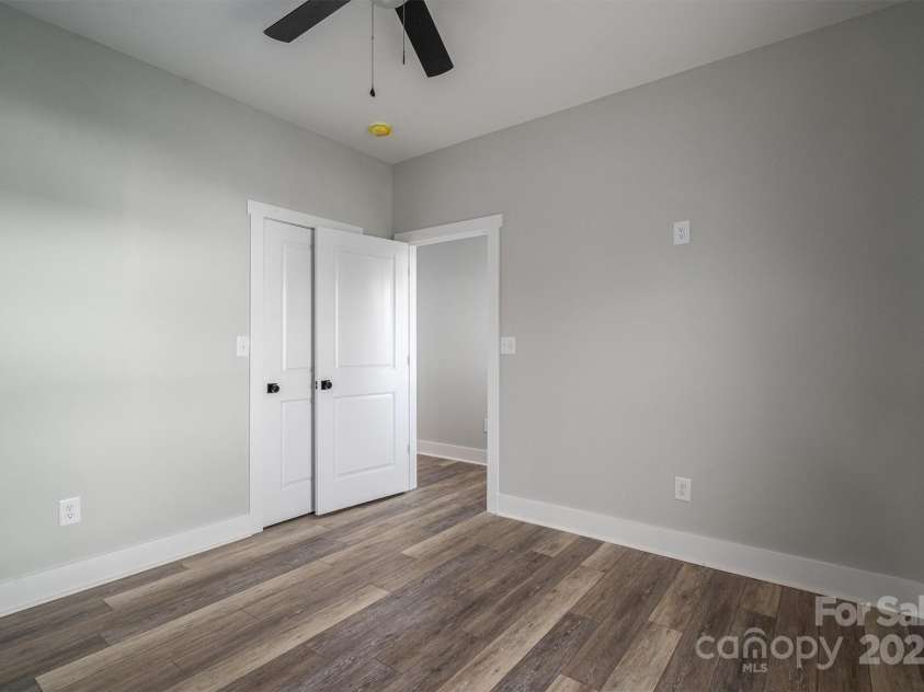 2832 12th Avenue, Hickory, NC 28602.  MLS# CAR4219670, YatesRealty ID 9009. 