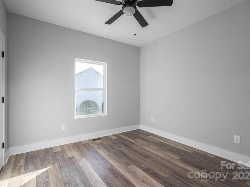 2832 12th Avenue, Hickory, NC 28602.  MLS# CAR4219670, YatesRealty ID 9009. 