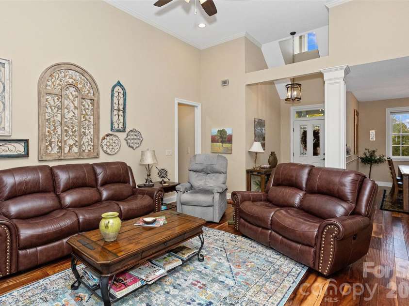 735 Bills Mountain Trail, Lake Lure, NC 28746.  MLS# CAR4316813, YatesRealty ID 901. 