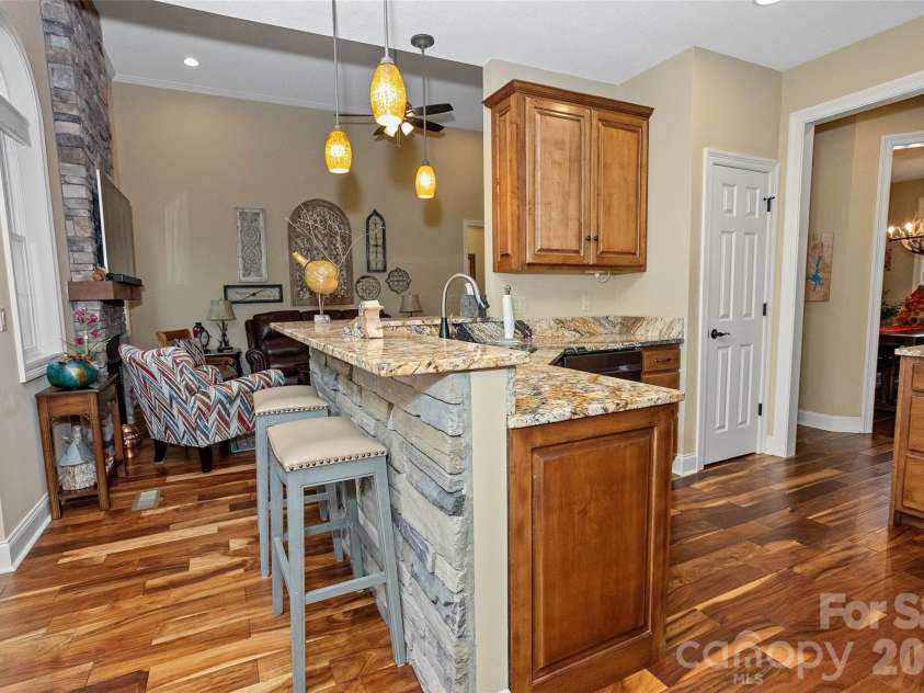 735 Bills Mountain Trail, Lake Lure, NC 28746.  MLS# CAR4316813, YatesRealty ID 901. 