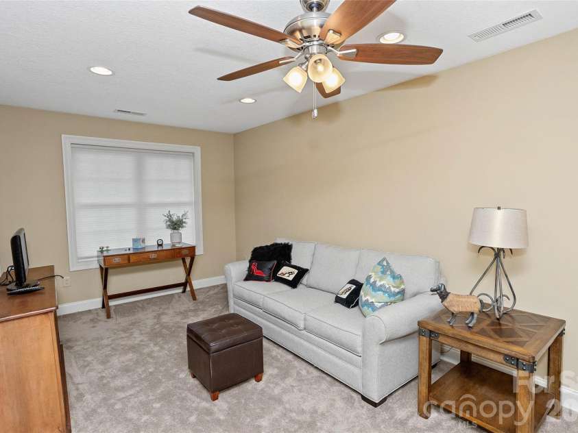 735 Bills Mountain Trail, Lake Lure, NC 28746.  MLS# CAR4316813, YatesRealty ID 901. 