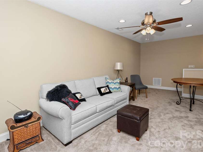 735 Bills Mountain Trail, Lake Lure, NC 28746.  MLS# CAR4316813, YatesRealty ID 901. 