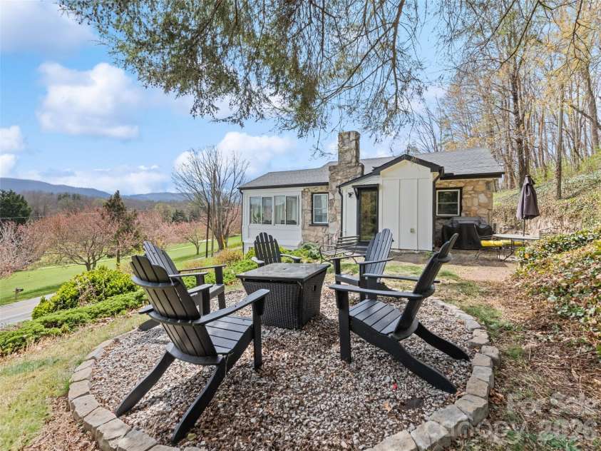 659 Golf Course Road, Waynesville, NC 28786.  MLS# CAR4364784, YatesRealty ID 9010. 
