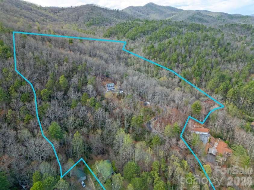 410 Forest Lake Road, Brevard, NC 28712.  MLS# CAR4364087, YatesRealty ID 9011. Additional Build Sites