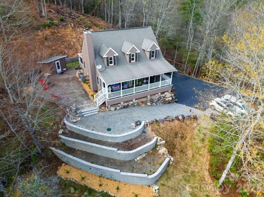 410 Forest Lake Road, Brevard, NC 28712.  MLS# CAR4364087, YatesRealty ID 9011. Extremely Well-Built Home