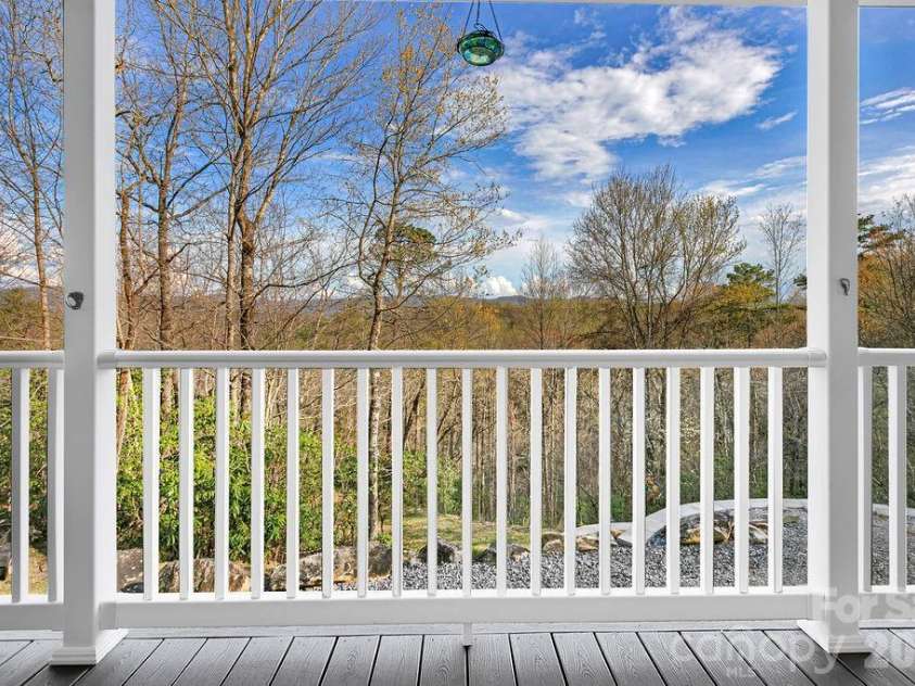 410 Forest Lake Road, Brevard, NC 28712.  MLS# CAR4364087, YatesRealty ID 9011. Long Range Mountain View
