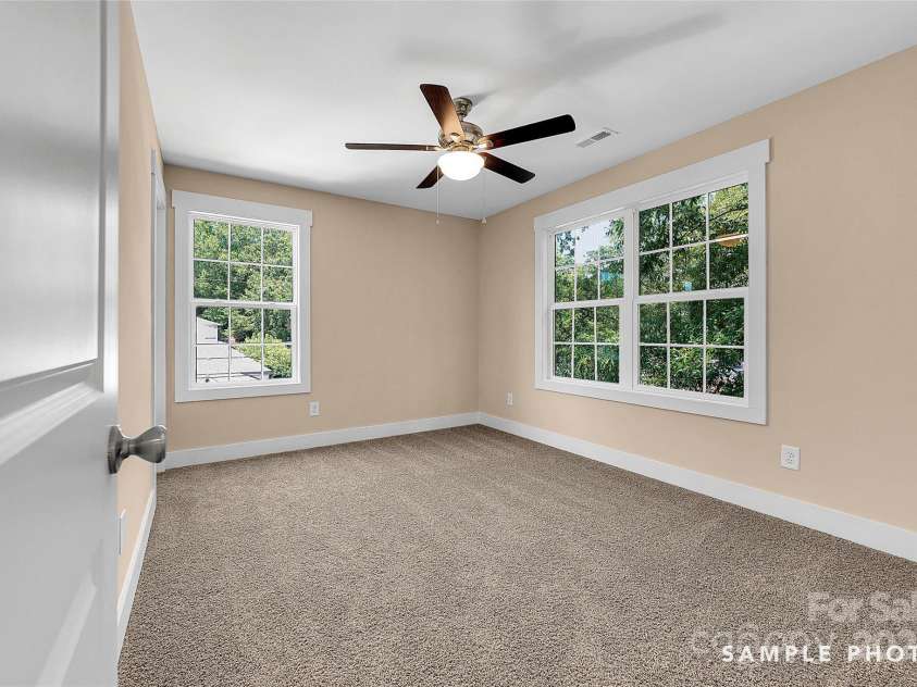1587 Green Circle Drive, Gastonia, NC 28054.  MLS# CAR4239405, YatesRealty ID 9012. Primary Bedroom