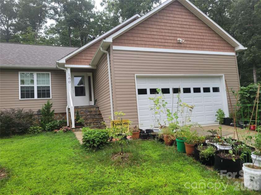 160 Winsome Forest Drive, Nebo, NC 28761.  MLS# CAR4360484, YatesRealty ID 9012. 2025