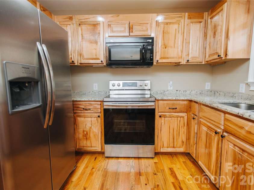 160 Winsome Forest Drive, Nebo, NC 28761.  MLS# CAR4360484, YatesRealty ID 9012. 