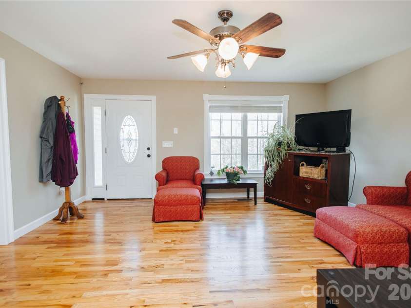 160 Winsome Forest Drive, Nebo, NC 28761.  MLS# CAR4360484, YatesRealty ID 9012. 