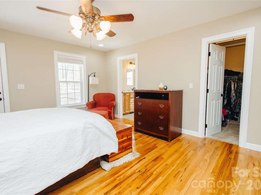 160 Winsome Forest Drive, Nebo, NC 28761.  MLS# CAR4360484, YatesRealty ID 9012. 